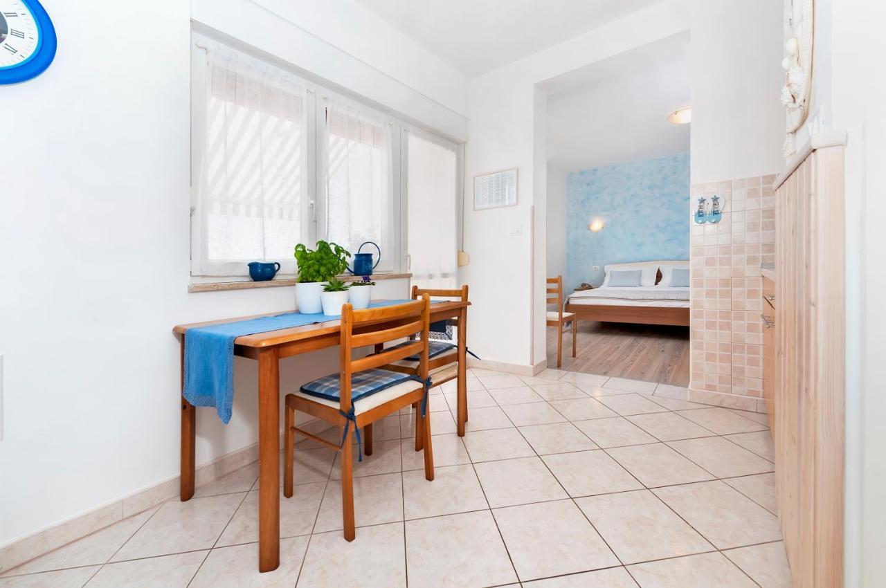 Banko Apartments 로비니 외부 사진