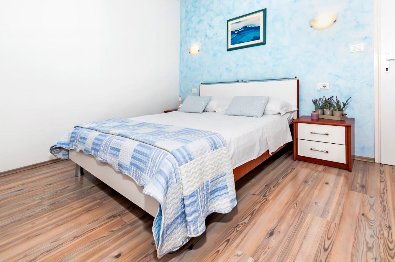 Banko Apartments 로비니 외부 사진